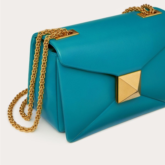 Authentic NWT valentino ONE STUD NAPPA BAG WITH CHAIN - Picture 6 of 17